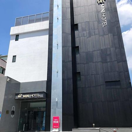 Mini Hotel 141 Kjongdzsu Kültér fotó