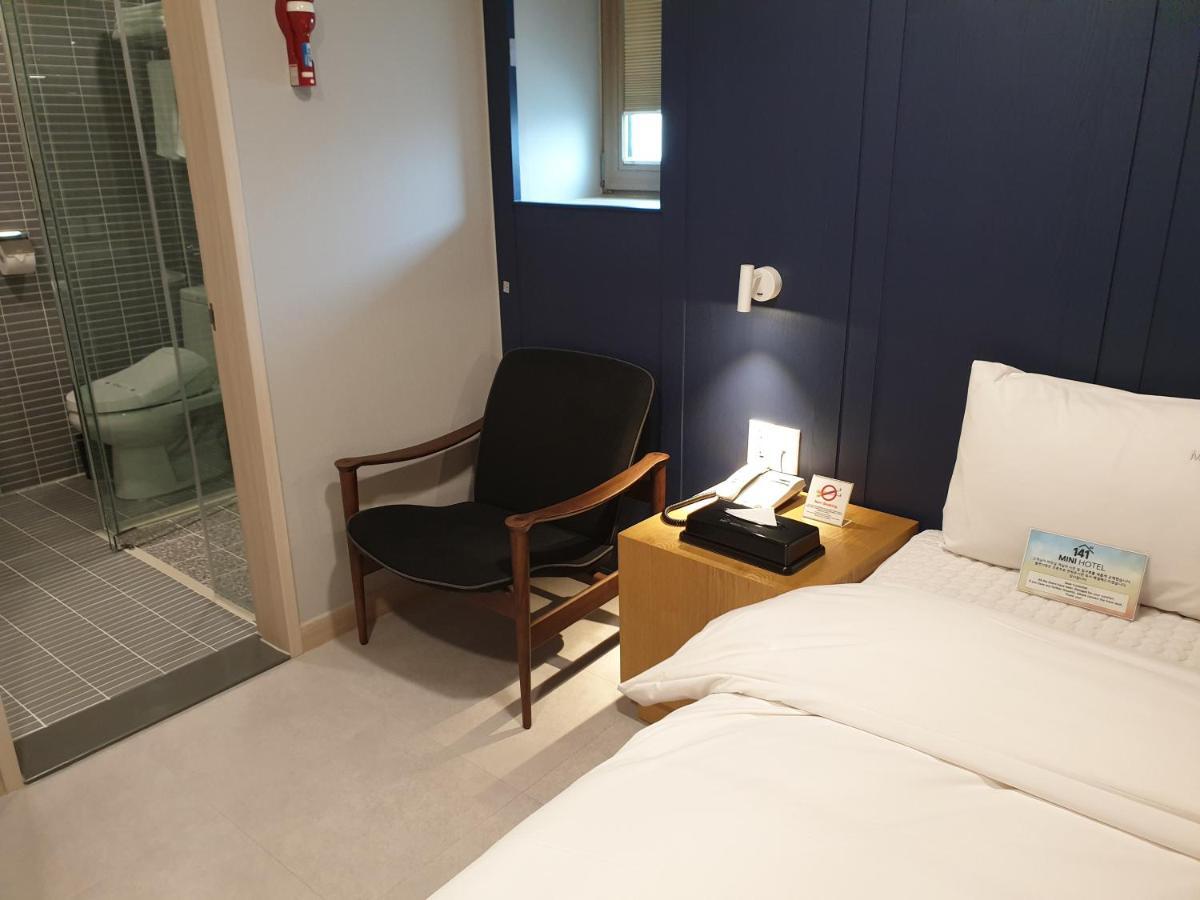 Mini Hotel 141 Kjongdzsu Kültér fotó