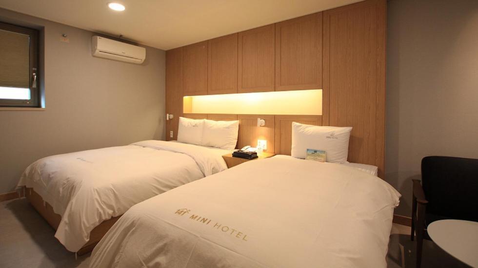 Mini Hotel 141 Kjongdzsu Kültér fotó
